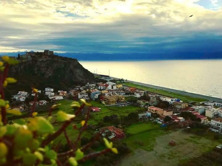 La Casetta Alla Tonnara Milazzo Exterior foto